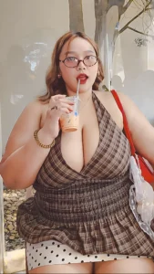 Nisakorn K: Chubby Baker with a Heart of Gold