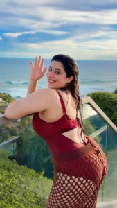 Apoorva Bhalla: A Plus-Size Queen and Her Famous Huge Boobs