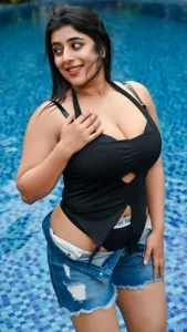 Apoorva Bhalla: A Plus-Size Queen and Her Famous Huge Boobs