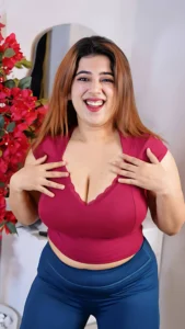 Apoorva Bhalla: A Plus-Size Queen and Her Famous Huge Boobs