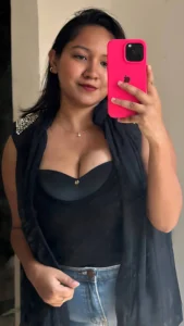 Shayani Bhowmik: Big Curves Is Her Loudest Style Statement