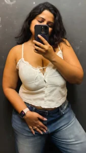 Payel: Big Curves Became Her Literary Stage