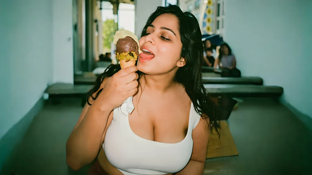 Payel: Big Curves Became Her Literary Stage