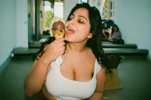 Payel: Big Curves Became Her Literary Stage