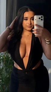Aiesha Rai Big Boobs Story: Turning Curves Into Confidence