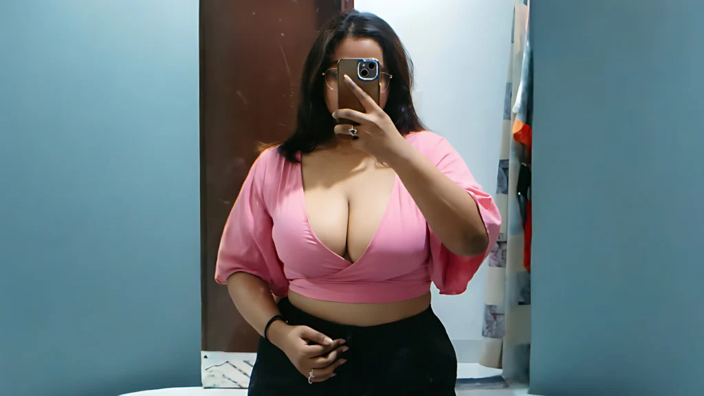 Jyoti Maurya: Celebrating Big Boobs, Bold Curves, and Confidence