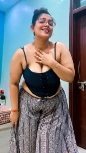 Jyoti Maurya: Celebrating Big Boobs, Bold Curves, and Confidence