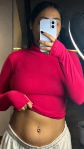 The Digital Aura of Surbhi Rajput: Redefining Confidence