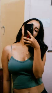 The Digital Aura of Surbhi Rajput: Redefining Confidence
